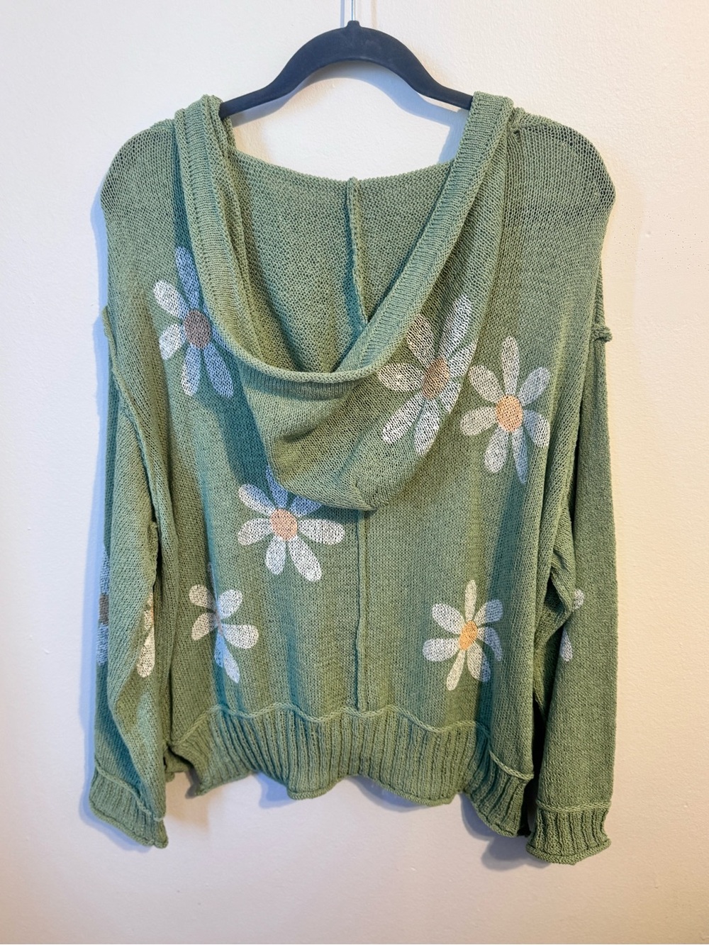 POL Sage Green Daisy Flower Open Knit Crochet Hooded Sweater Size Large - Picture 4 of 11